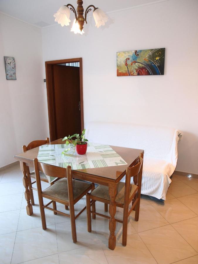 Apartman Marija Макарська Екстер'єр фото