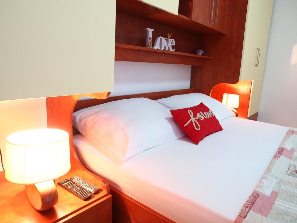 Apartman Marija Макарська Екстер'єр фото